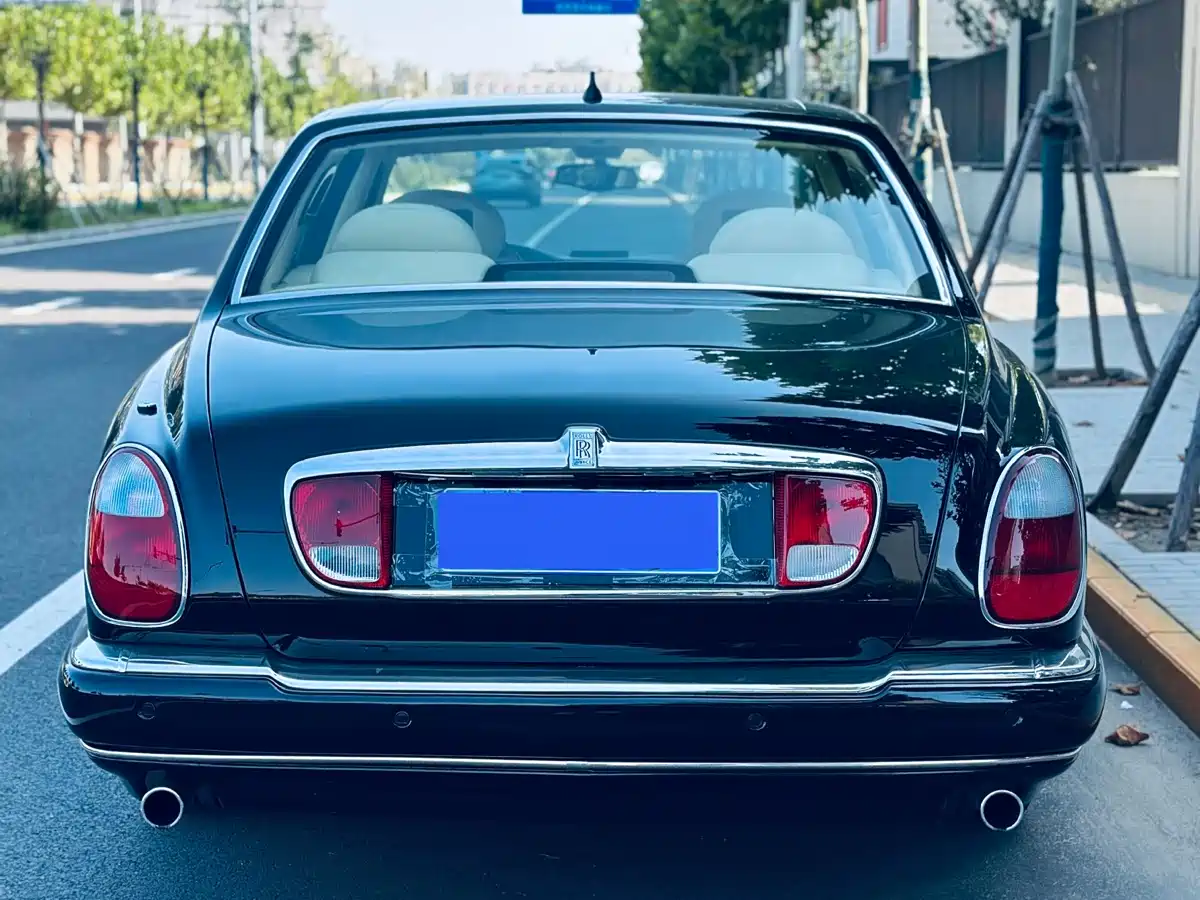 Rolls-Royce Phantom 2004 Model 6.7L Standard Version фото 11