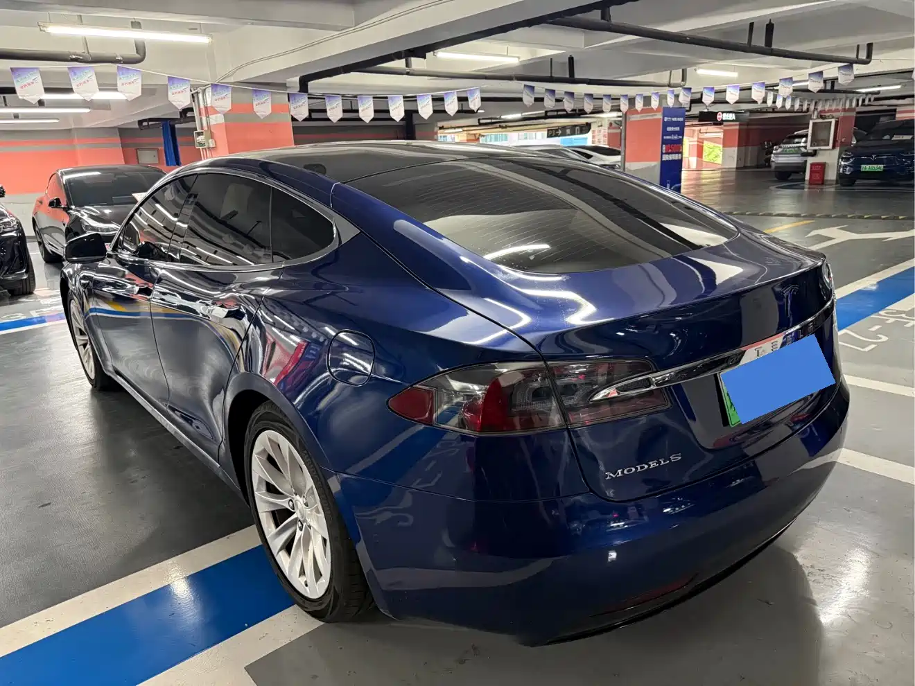 Tesla Model S 2019 2017 Model S 75D Standard Range