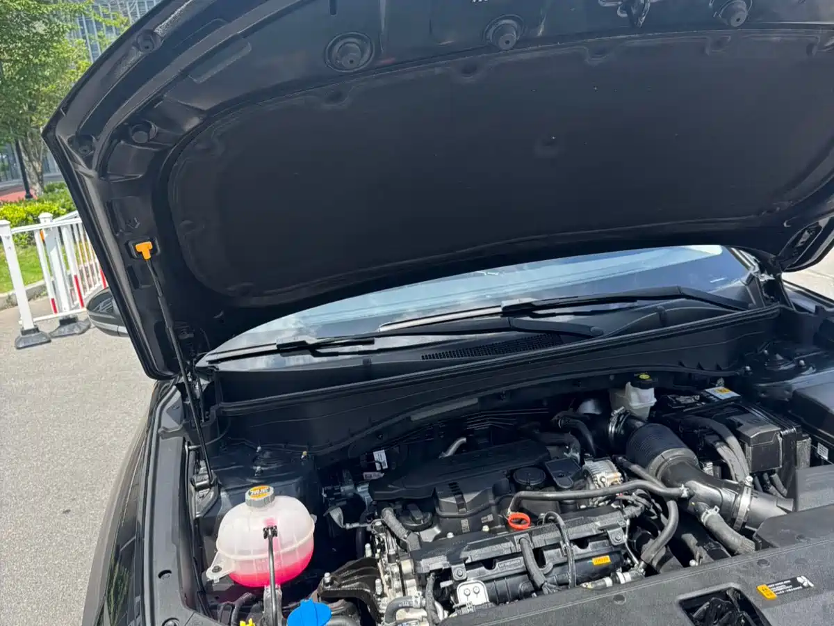 Hyundai Tucson 2023 Tucson L 1.5T Automatic 2WD LUX Premium Edition фото 16