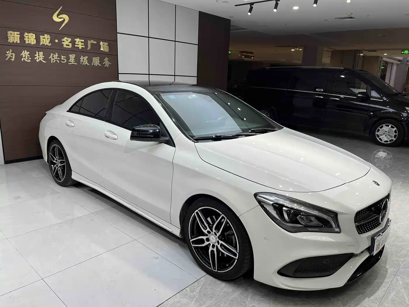 Mercedes-Benz CLA (Import) 2017 CLA 220 4MATIC фото 6