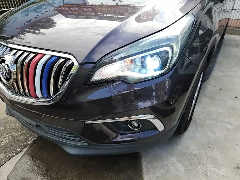 Photo 24 - Buick Envision Plus