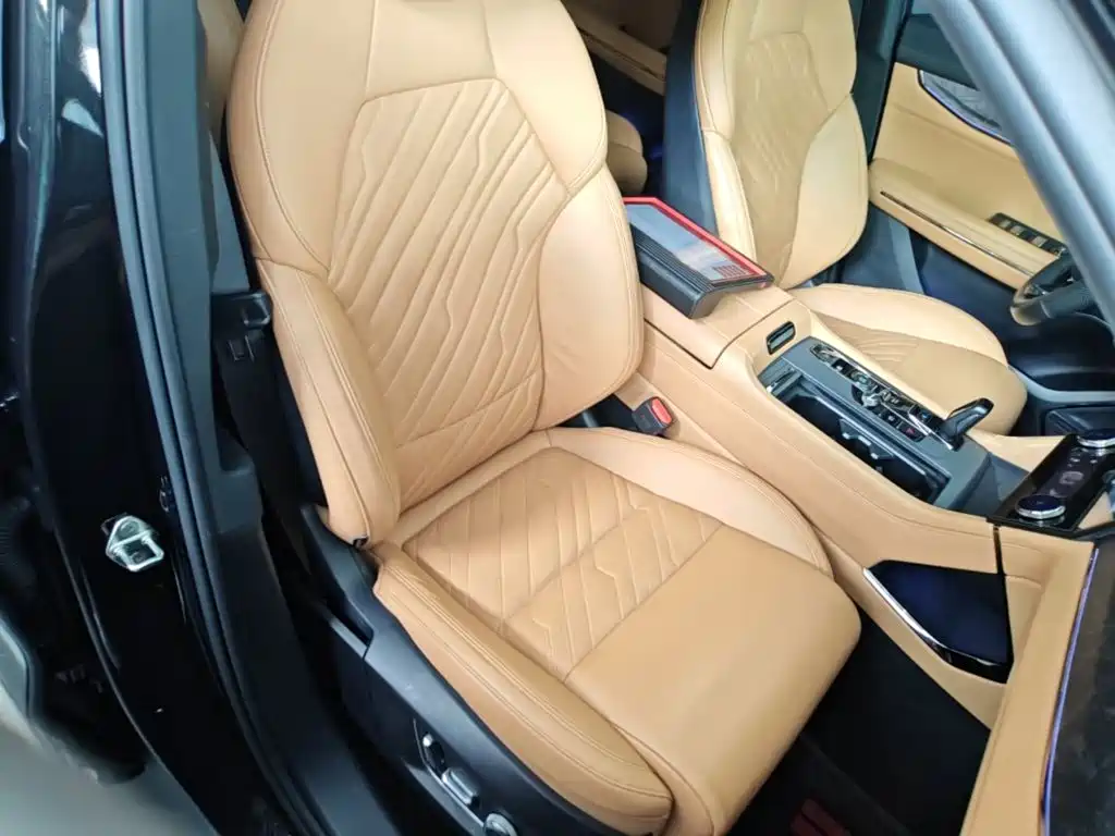 Lynk & Co 09 2023 2021 2.0T Halo 6-Seater