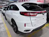 Фото 16 - Honda UR-V