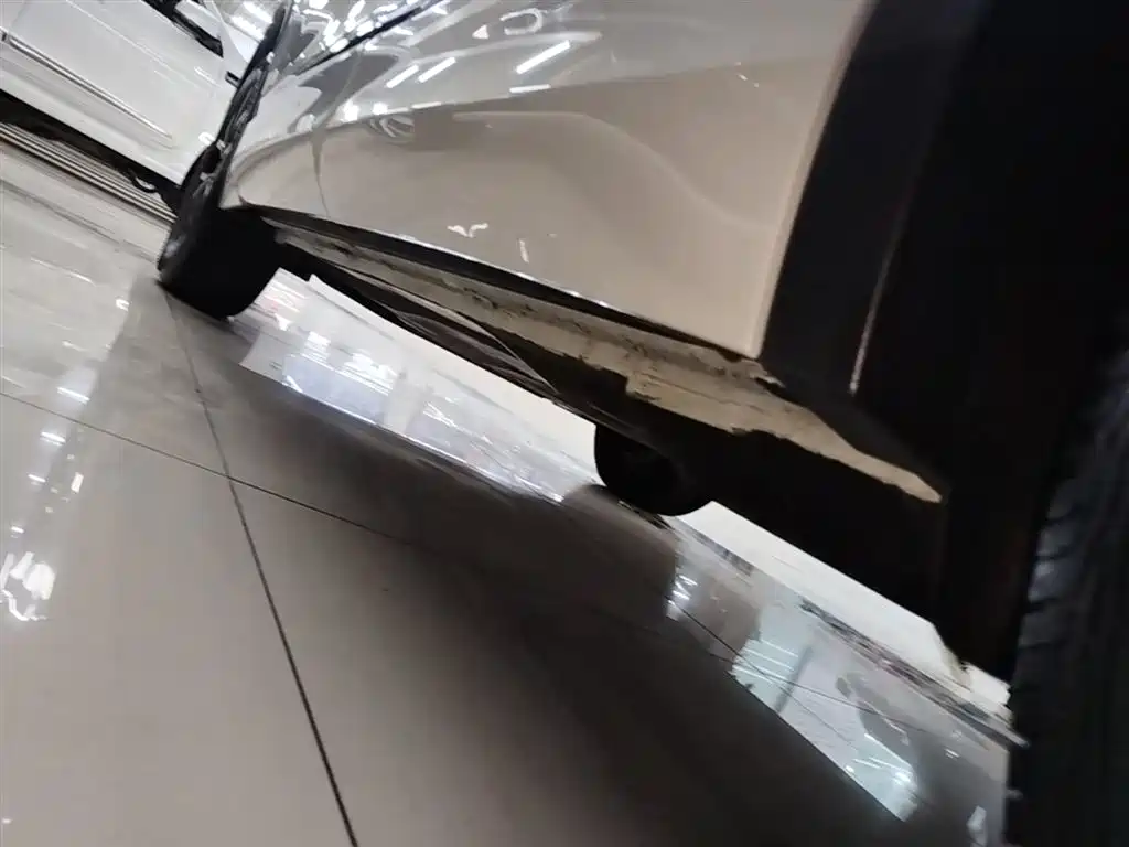 Volkswagen Tiguan L PHEV 2019 430PHEV Hybrid Luxury Edition фото 22