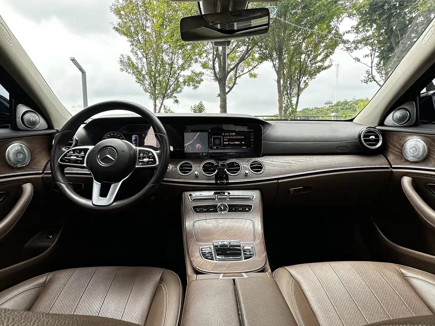 Mercedes-Benz E-Class 2019 E 300 L Fashion фото 4