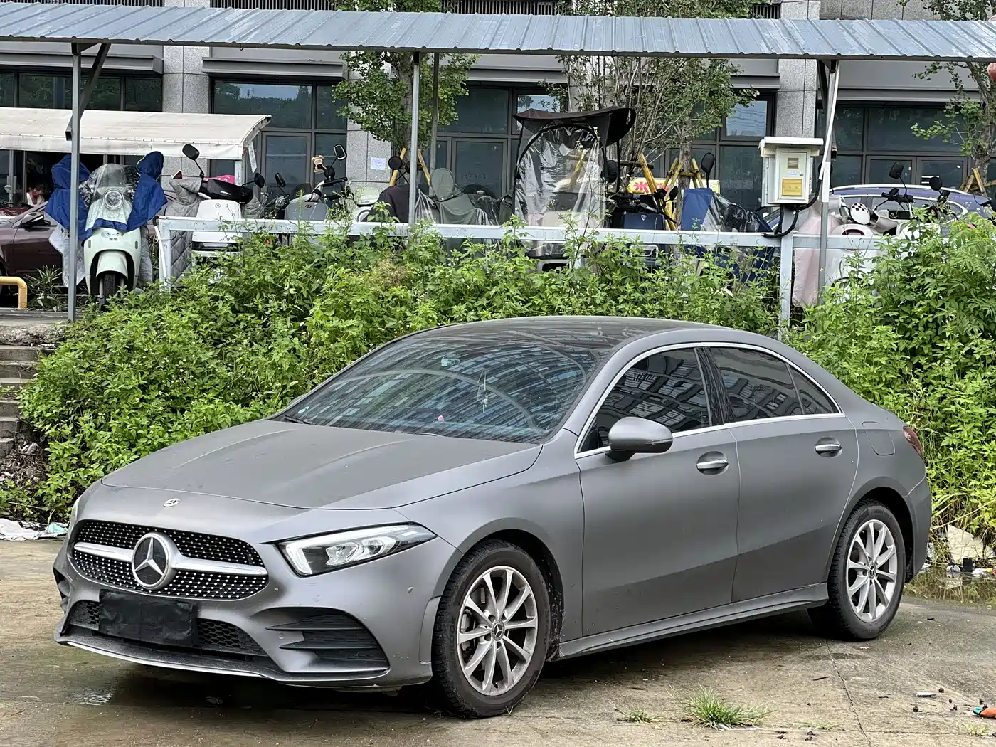 صورة 1 - Mercedes-Benz A-Class