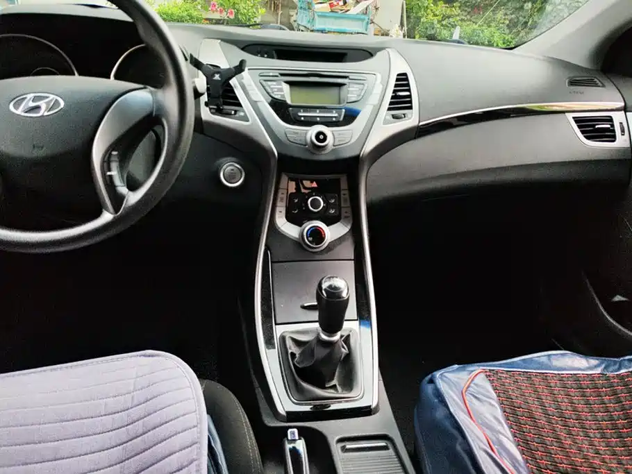 Hyundai Langdong 2016 2015 1.6L Manual Premium