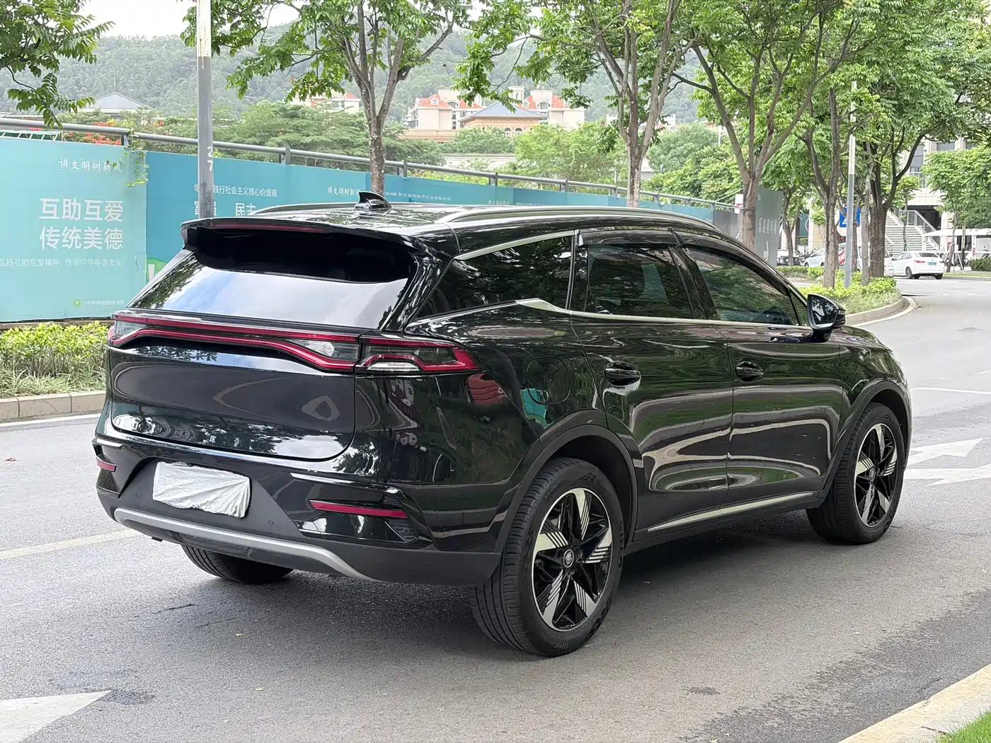 BYD Tang New Energy 2023 Model DM-i Champion Edition 112KM Deluxe фото 4