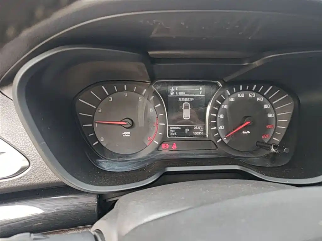 GAC Trumpchi Trumpchi GS4 2017 235T Automatic 2WD Luxury Smart Connected Edition фото 12