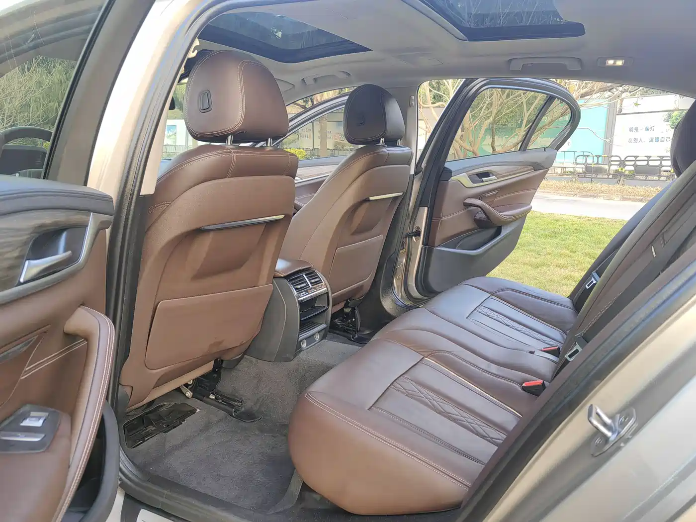 BMW 5 Series 2019 530Li Leading Luxury Package фото 6
