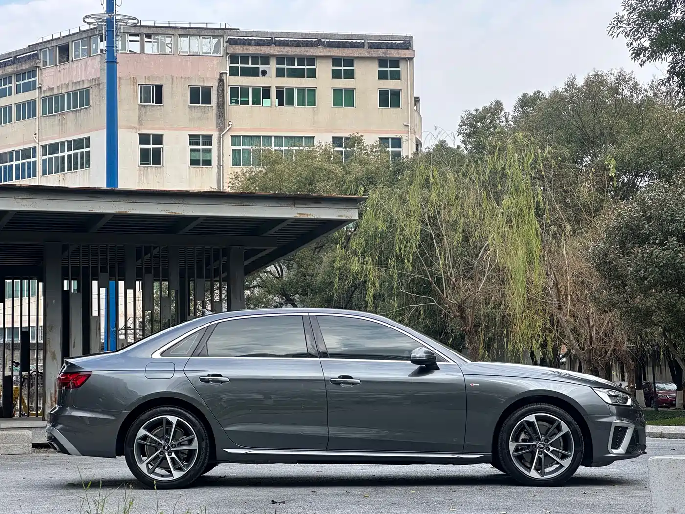 Audi A4L 2022 40 TFSI Luxury Elegance фото 6