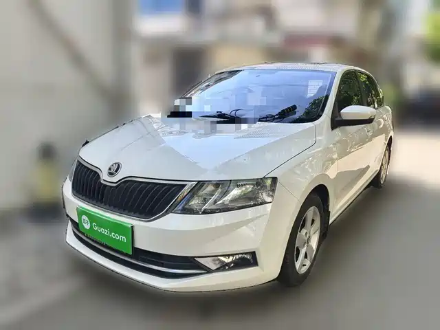 Škoda Skoda Rapid Spaceback 2018 1.6L Manual Comfort