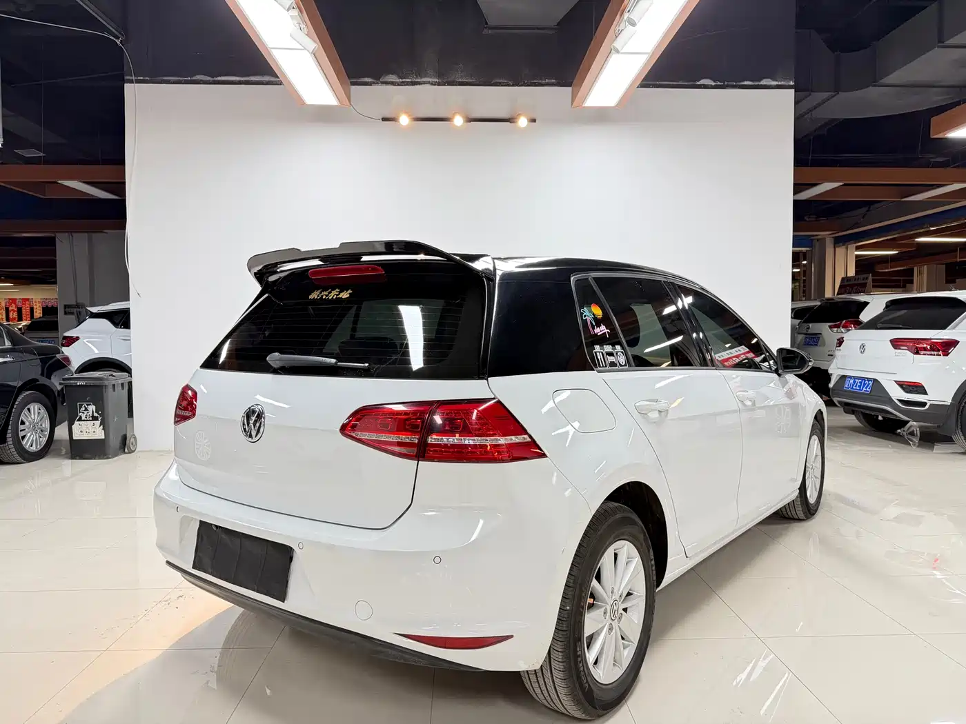 Volkswagen Golf 2015 1.6L Manual Fashion фото 5