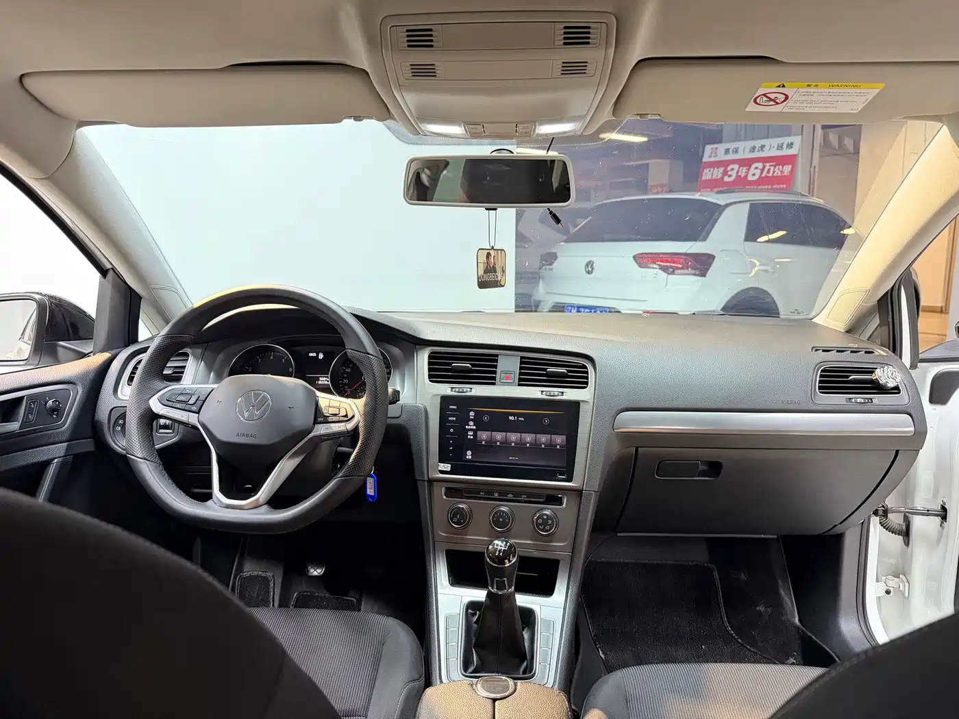 Volkswagen Golf 2015 1.6L Manual Fashion фото 9