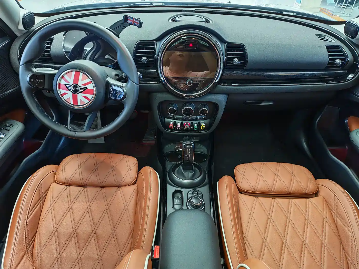 MINI CLUBMAN 2024 2023 Facelift 1.5T COOPER Connoisseur