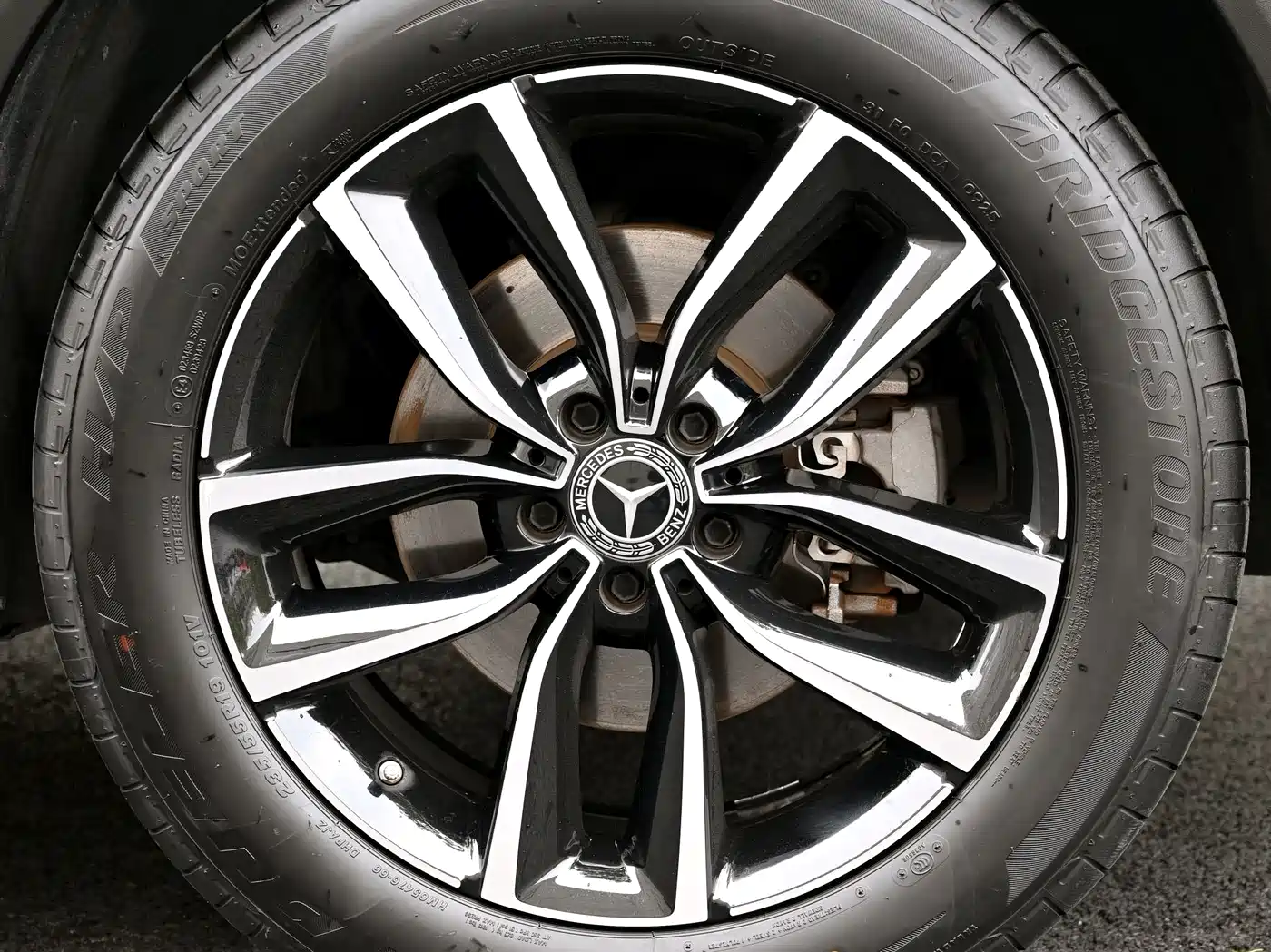 Mercedes-Benz GLC 2020 Facelift GLC 300 L 4MATIC Dynamic фото 9