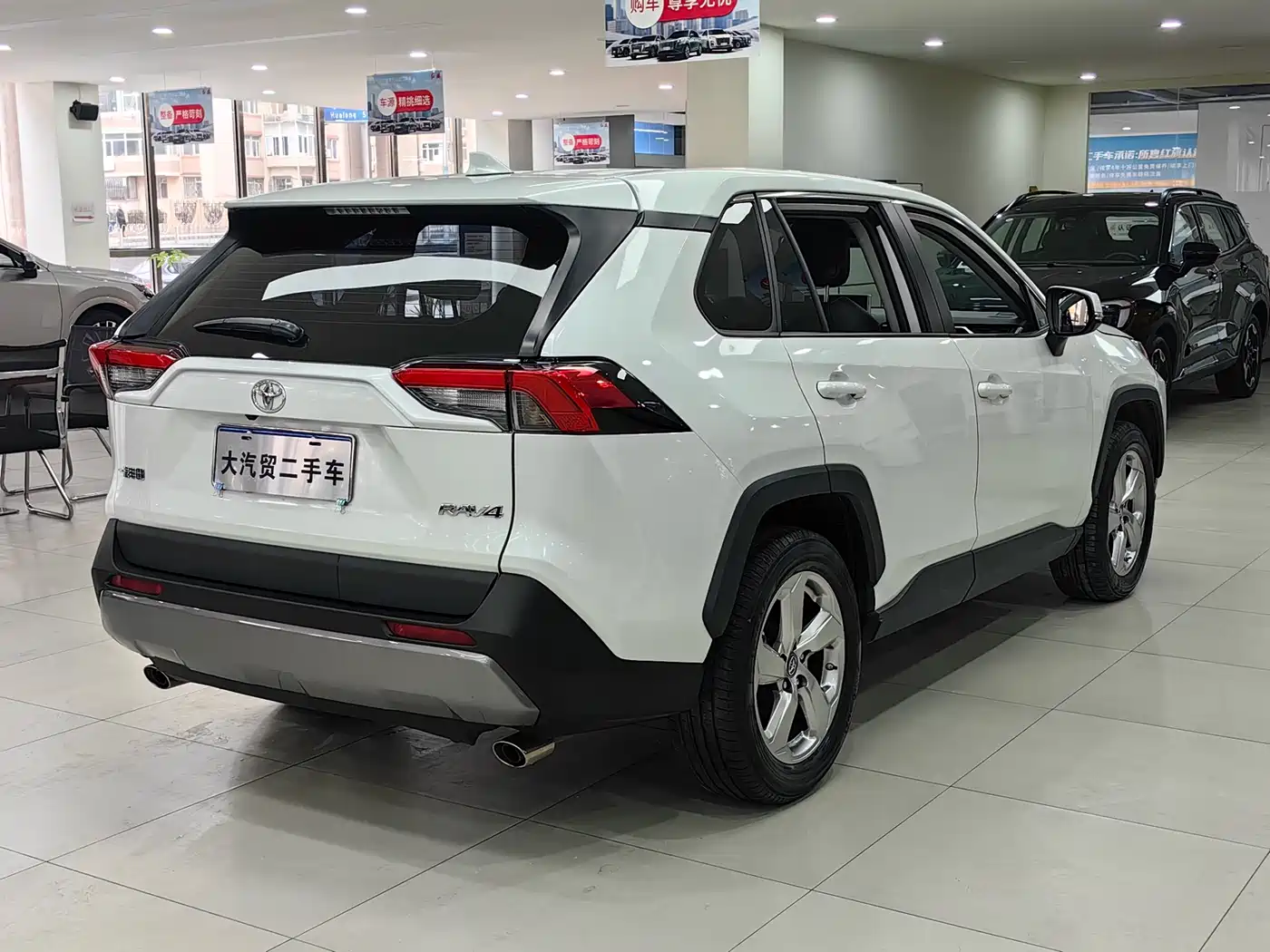 Toyota RAV4 Rongfang 2021 2.0L CVT 2WD Trend фото 4