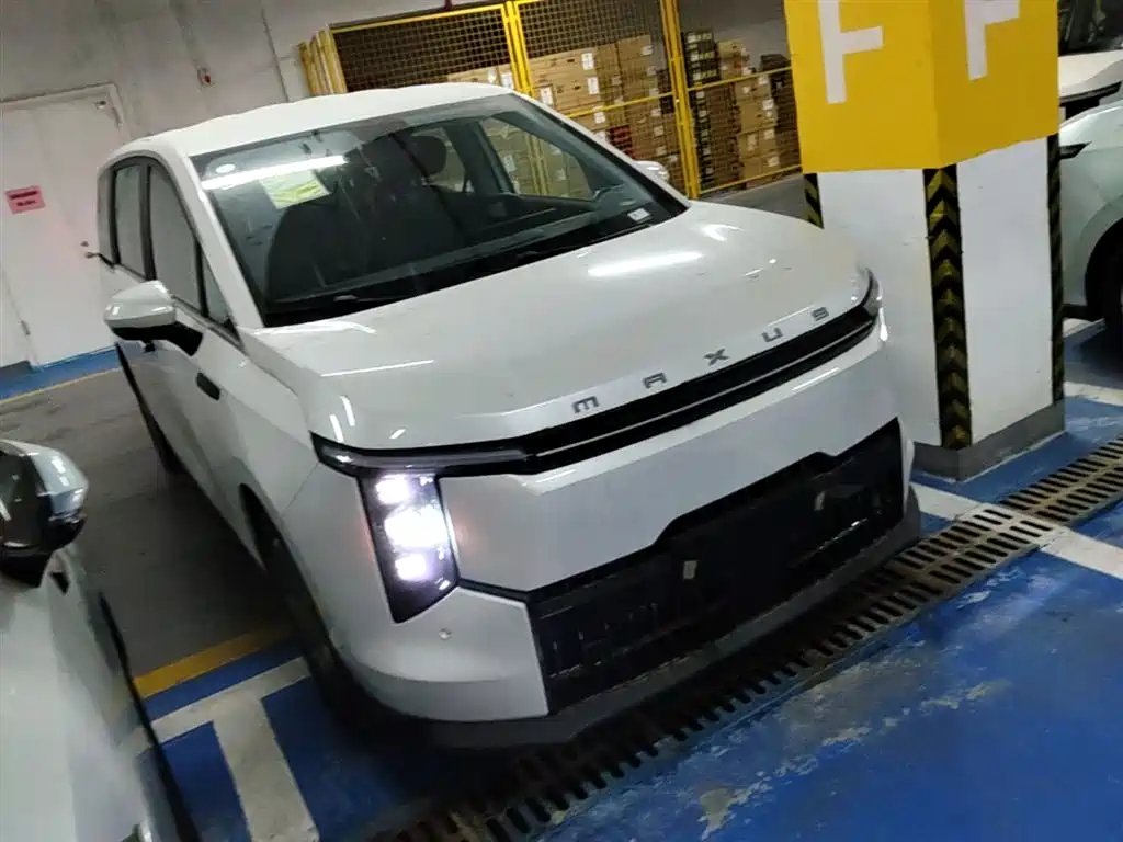 SAIC Maxus Dajia 7 2024 Facelift Super Hybrid Long Range Enjoyment Edition фото 4