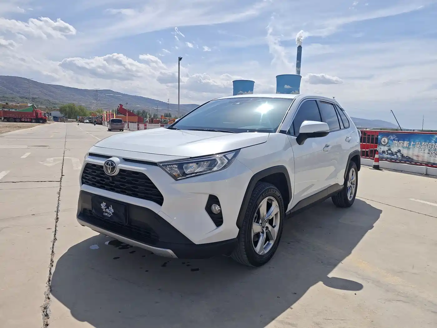Toyota RAV4 Rongfang 2022 2.0L CVT 2WD Trend Edition