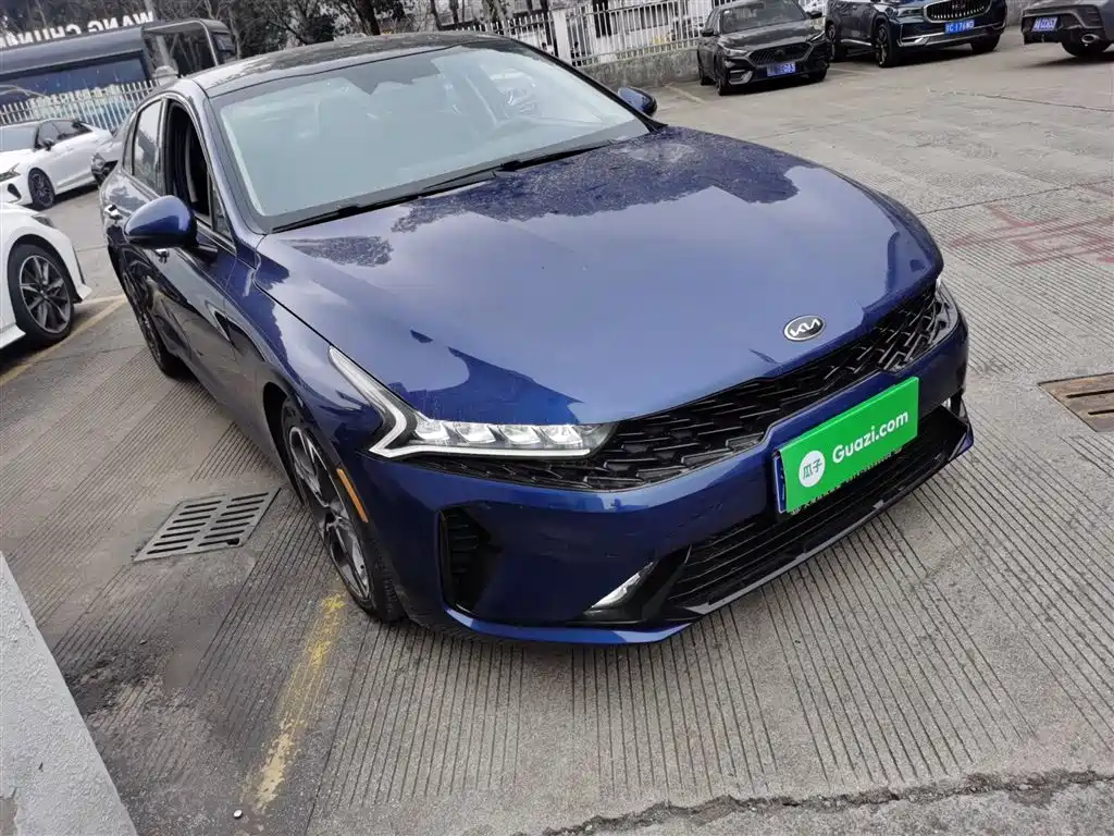 Kia K5 2020 270T CVVD Luxury Tech Version фото 4