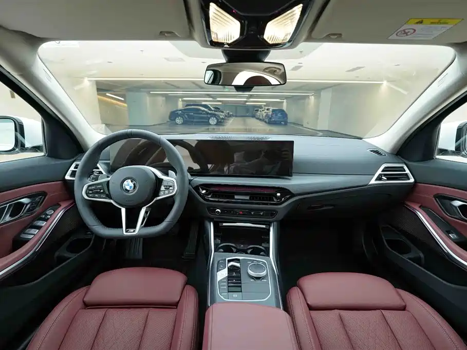 BMW 3 Series 2024 325Li M Sport Package фото 19