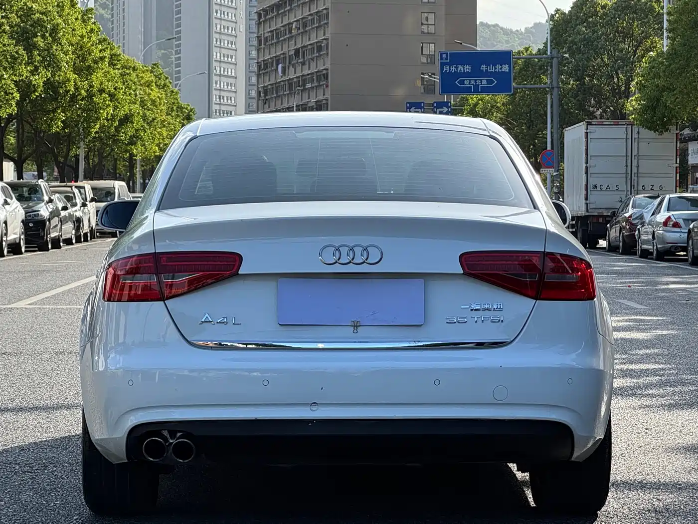 Audi A4L 2013 35 TFSI Automatic Standard фото 5