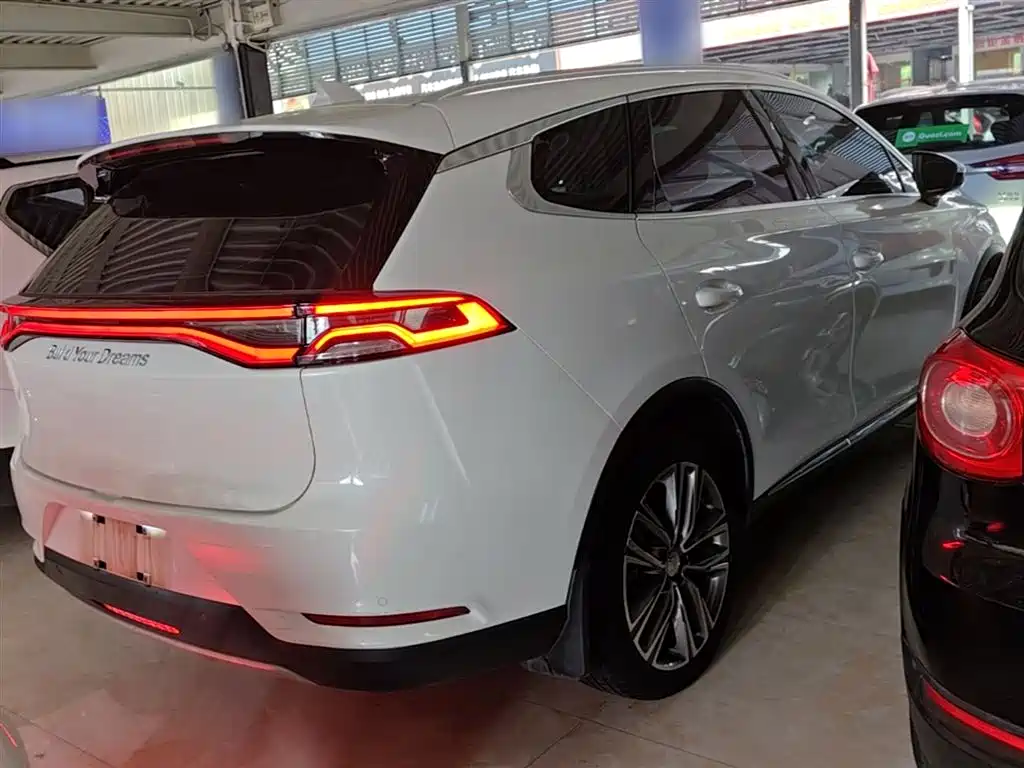 BYD TANG