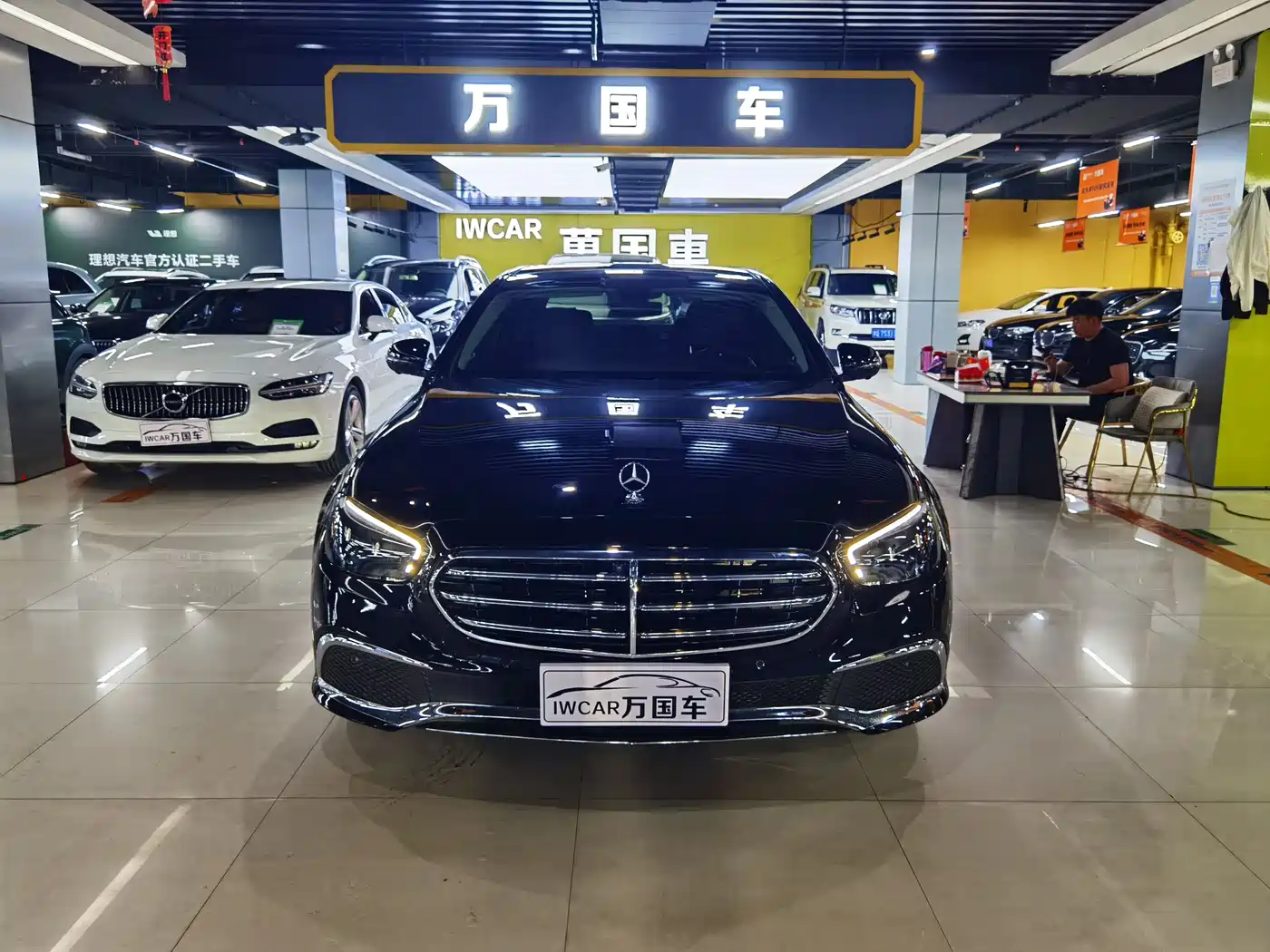 Mercedes-Benz E-Class 2023 Facelift E 300 L Luxury фото 2