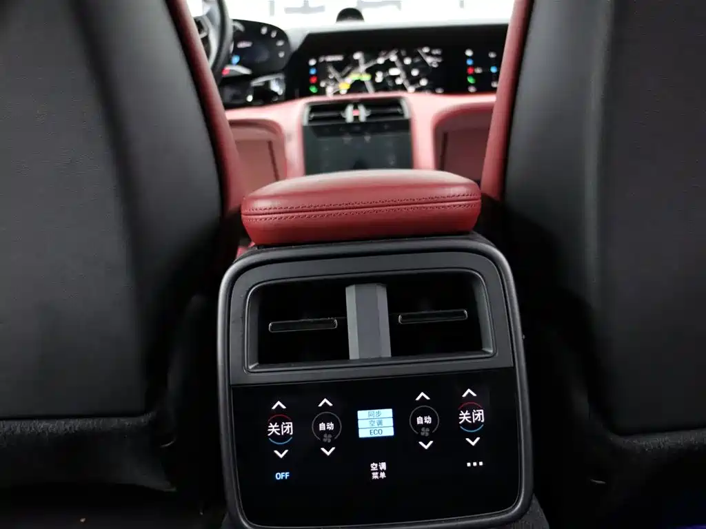 Porsche Taycan 2020 Taycan фото 24