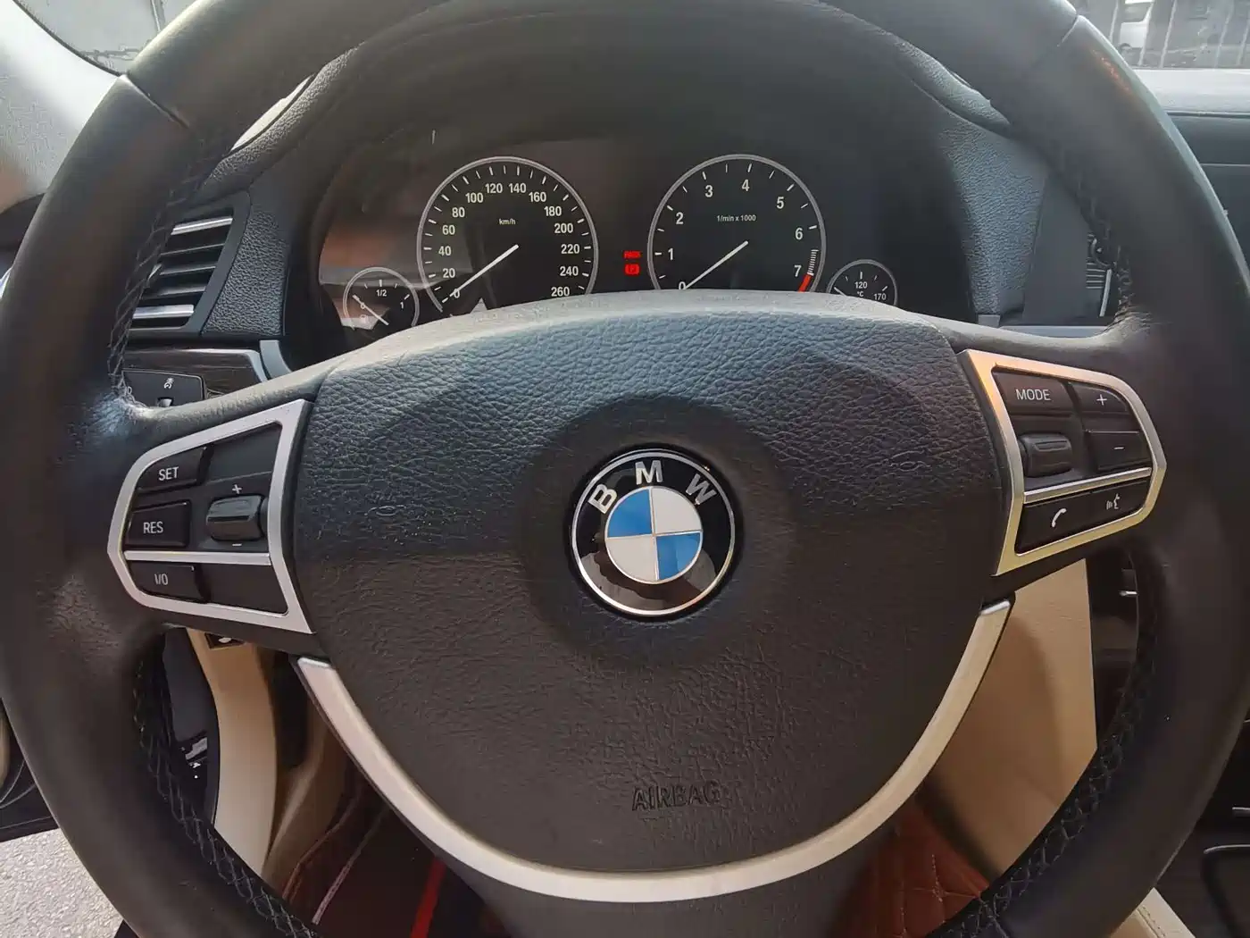 BMW 7 Series 2011 740Li Steinway Limited Edition фото 11