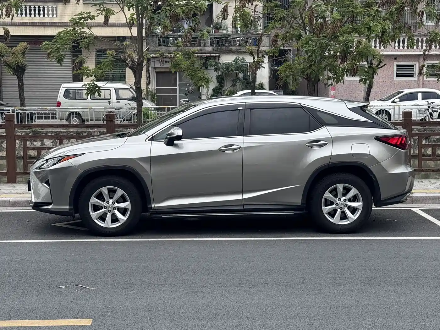 Lexus RX 2016 300 2WD Elite Edition (China V) фото 3