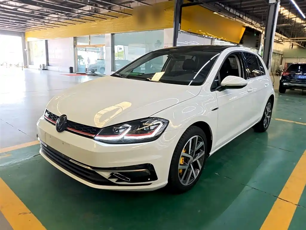 Volkswagen Golf 2020 Beloved Edition 200TSI DSG Comfort Progressive