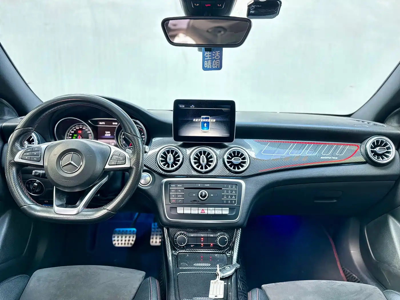 Mercedes-Benz CLA (Import) 2017 CLA 220 4MATIC фото 4
