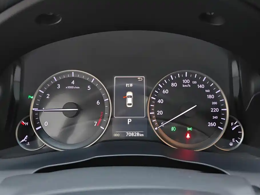 Lexus ES 2015 200 Elite Edition фото 14