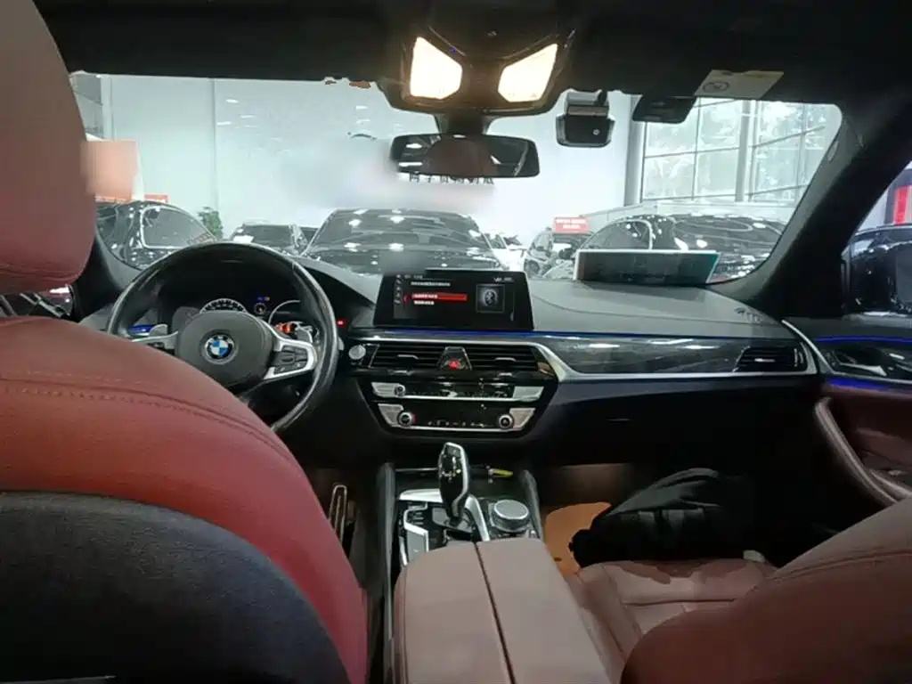 BMW 5 Series 2019 Facelift 530Li Leading M Sport Package фото 10