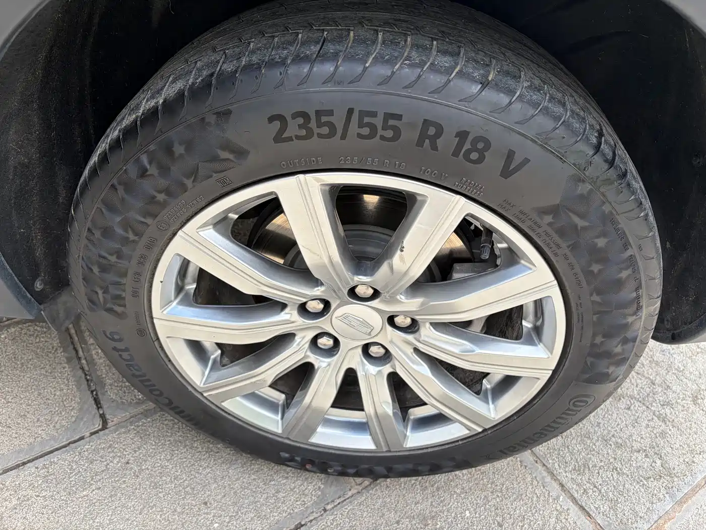 Cadillac XT4 2018 28T FWD Leading Edition фото 22