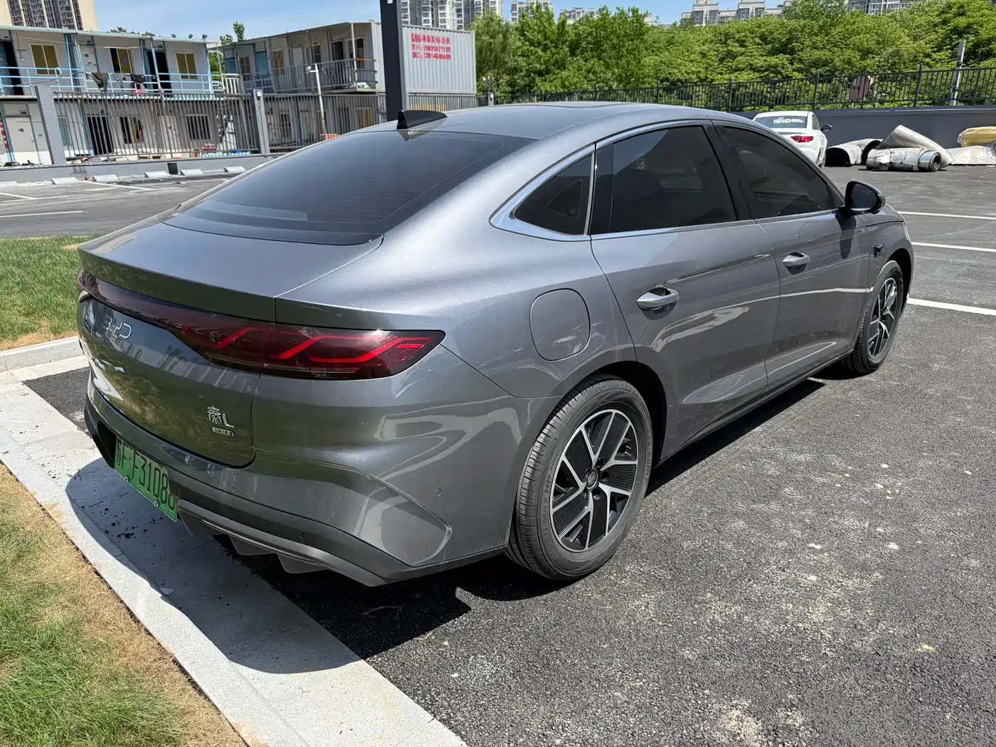 BYD Qin L 2025 DM-i Smart Drive Edition 120KM Surpassing фото 14