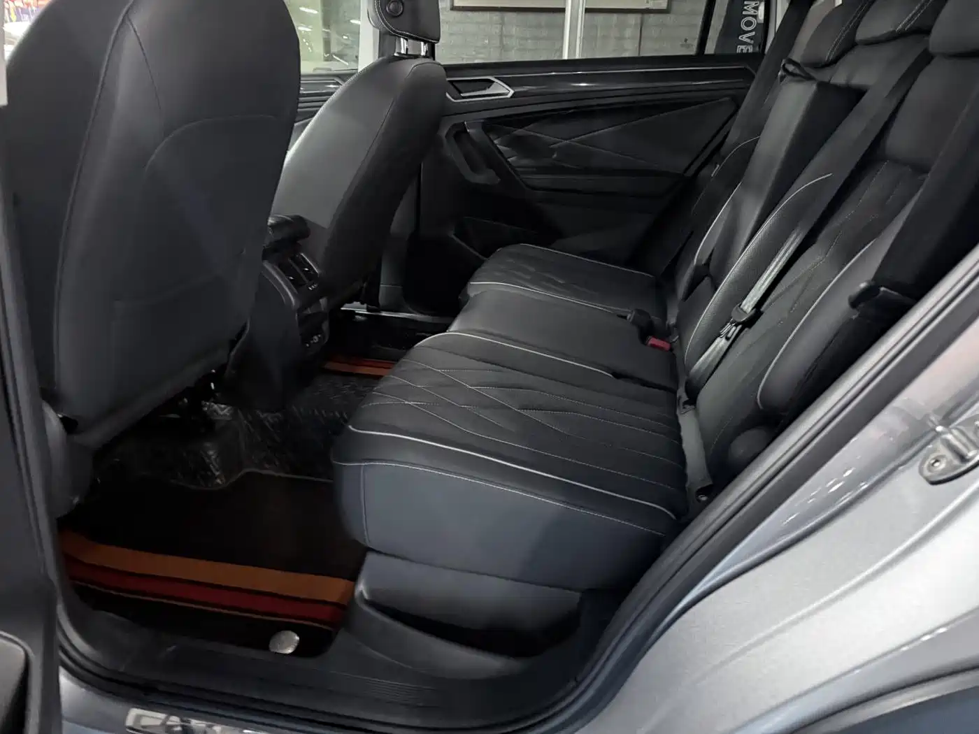Volkswagen Tiguan L 2022 330TSI Automatic 2WD Comfort Edition фото 13