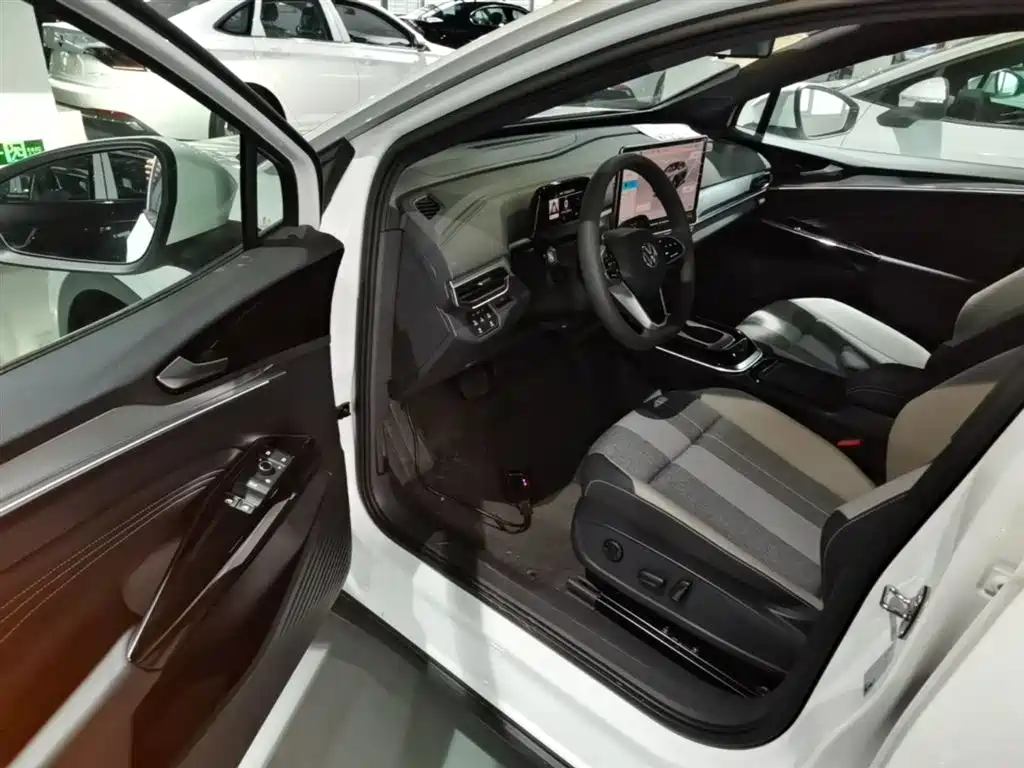 Volkswagen ID.4 CROZZ 2025 Pure Enjoyment Edition фото 16