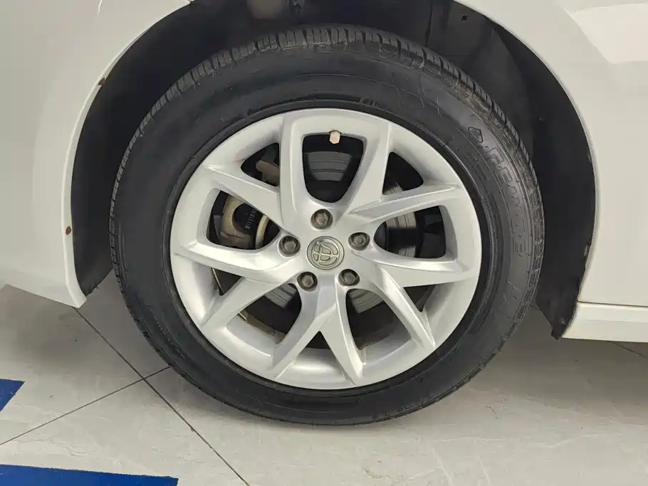 Zhonghua H3 2018 2017 1.5L Manual Elite
