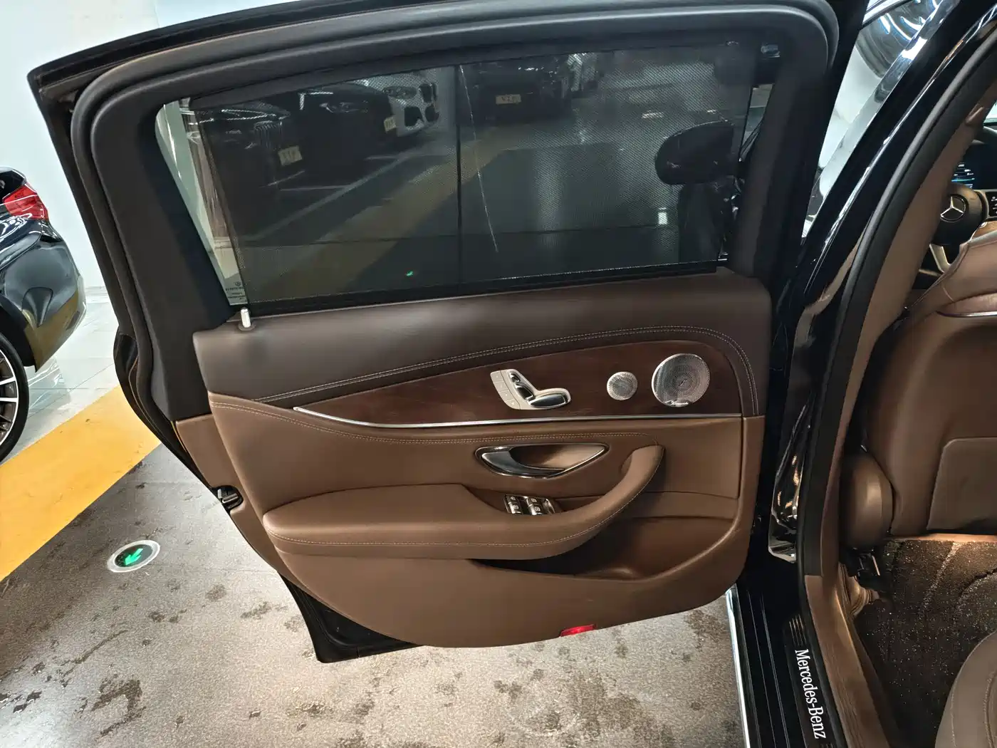 Mercedes-Benz E-Class 2020 E 300 L Luxury Model фото 12