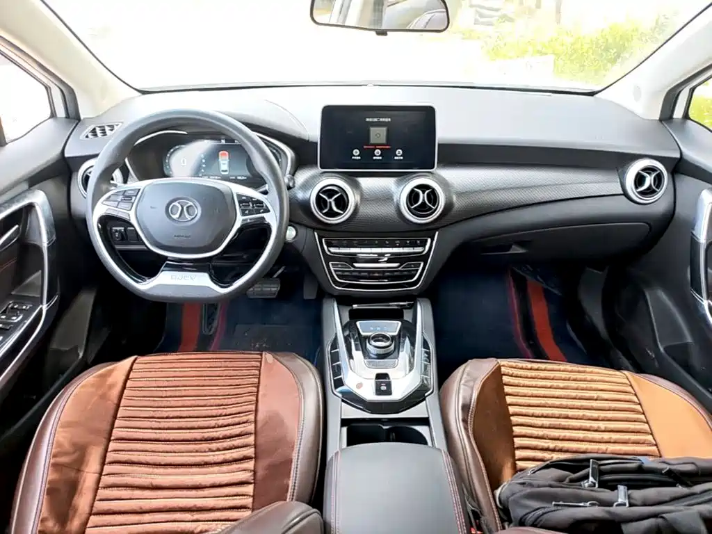 BAIC Beijing EU5 2021 2020 R500 Zhifeng Edition