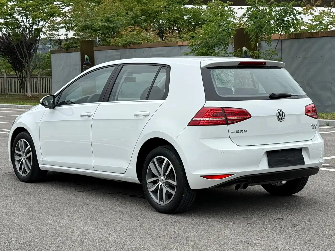 Volkswagen Golf 2016 230TSI Automatic Luxury фото 7