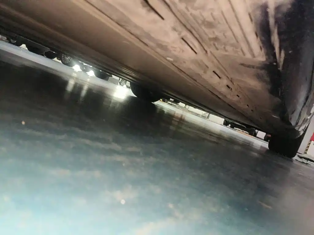 Photo 8 - Tesla Model S
