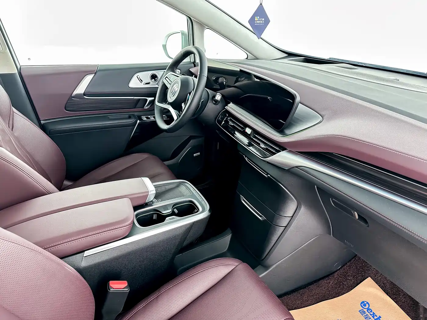 Buick Century 2023 2.0T 7-Seater World Edition фото 9