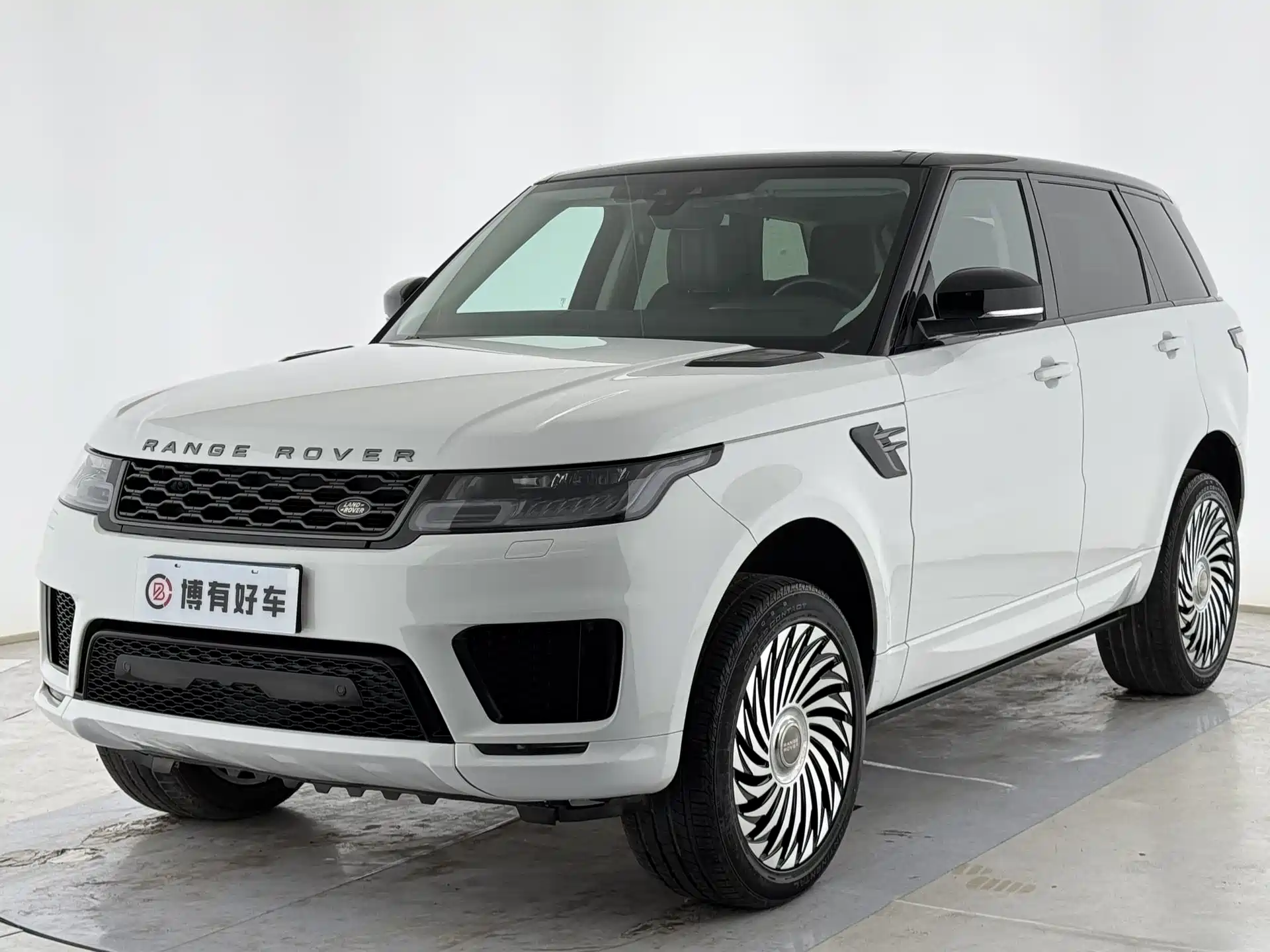 Фото 1 - Land Rover Range Rover Sport