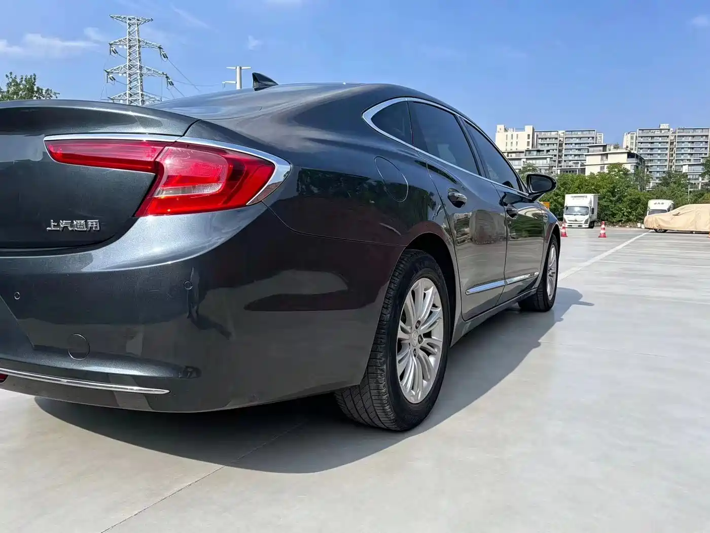 Buick LaCrosse 2018 Model 20T Luxury Edition фото 8