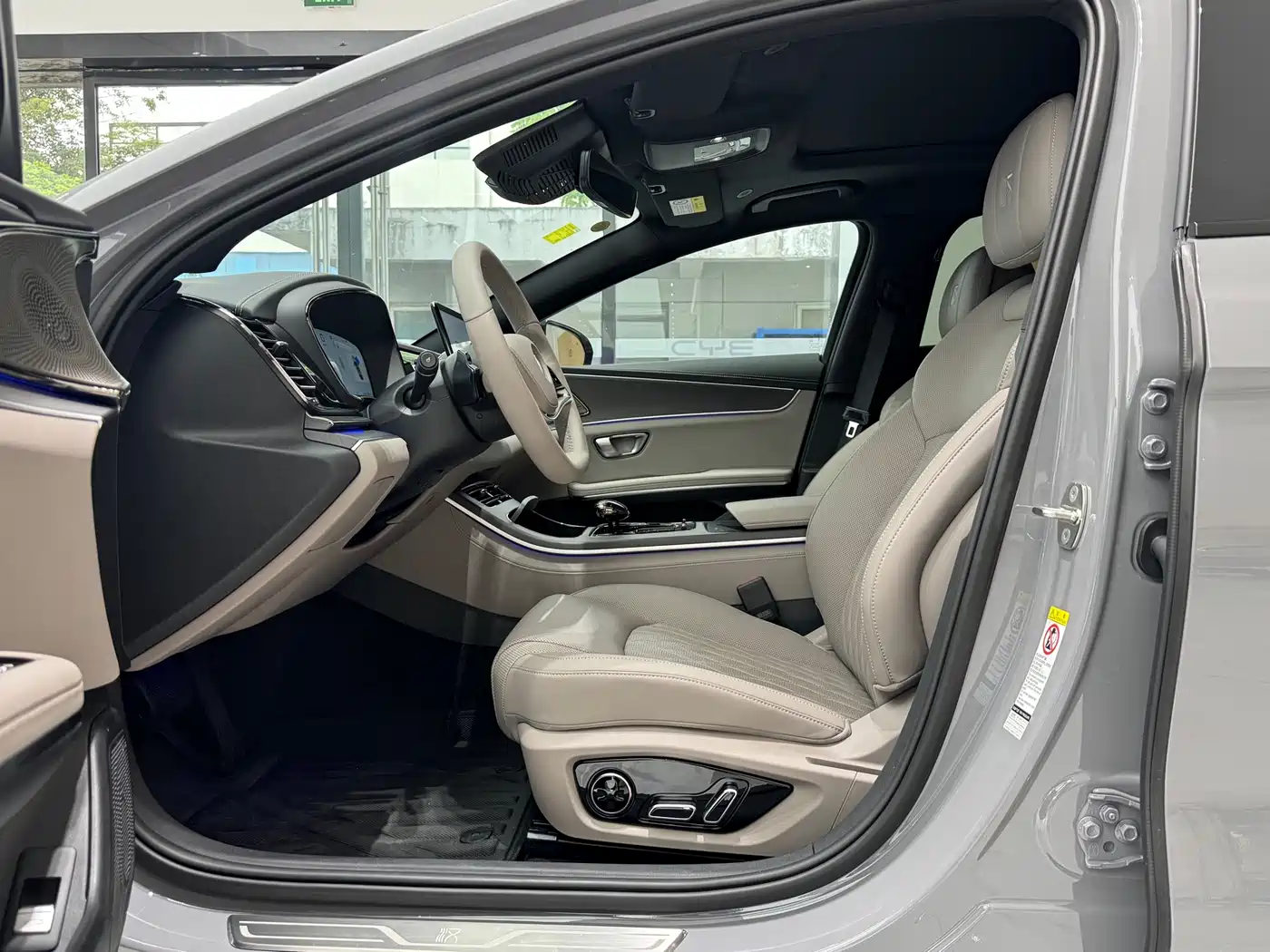 BYD Han 2025 DM-i Smart Driving Edition 125KM LiDAR Flagship фото 5