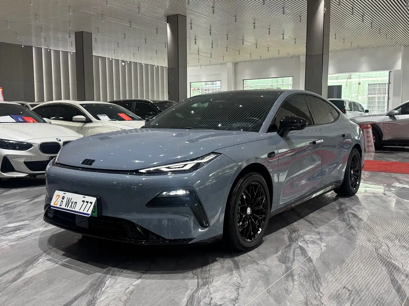 Geely Galaxy Galaxy Xingyao 8 2025 130km EM-i Premium Edition