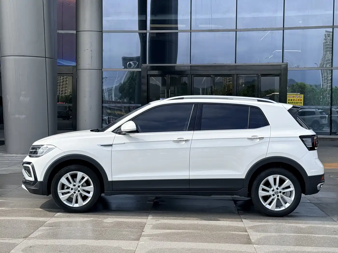 Volkswagen T-Cross 2021 280TSI DSG Comfort Edition фото 9